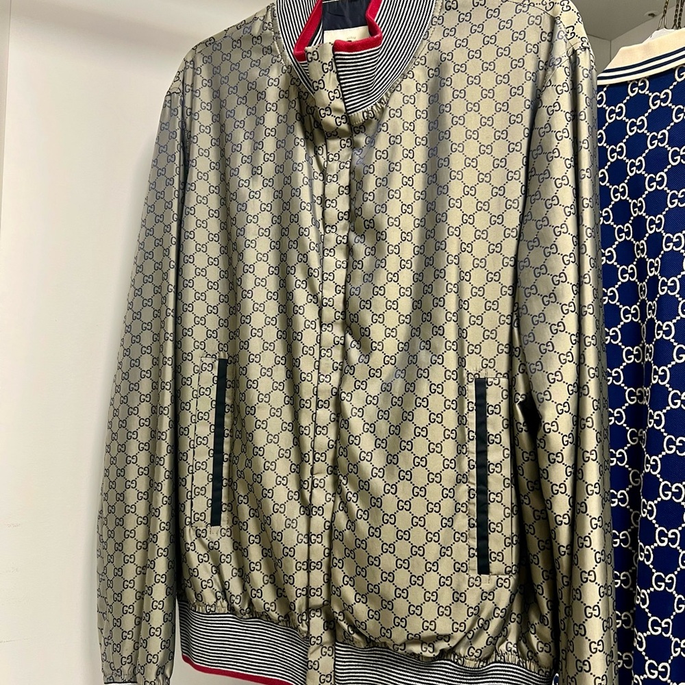 **STILL AVAILABLE** 🟢 Gucci Monogram Vintage Jacket